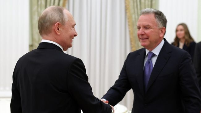 Путин в шестой раз проведет встречу с Уиткоффом