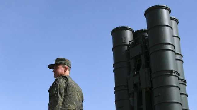 Путин и Моди обсуждали поставки С-400 в Индию в Бишкеке, сообщили в ФСВТС
