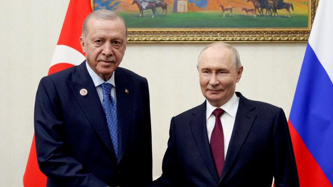 Песков сообщил подробности встречи Путина и Эрдогана в Бишкеке
