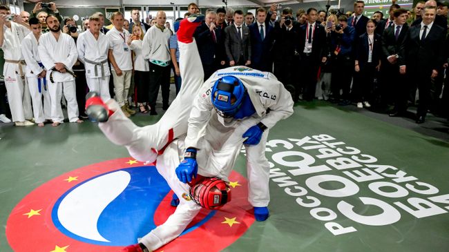 Павильон центра "Воин" начал свою работу на ВЭФ-2026