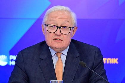 Рябков заявил об одержимости Запада и Украины