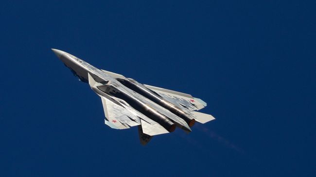 ВС России наносят групповые удары по объектам логистики и морским судам ВСУ