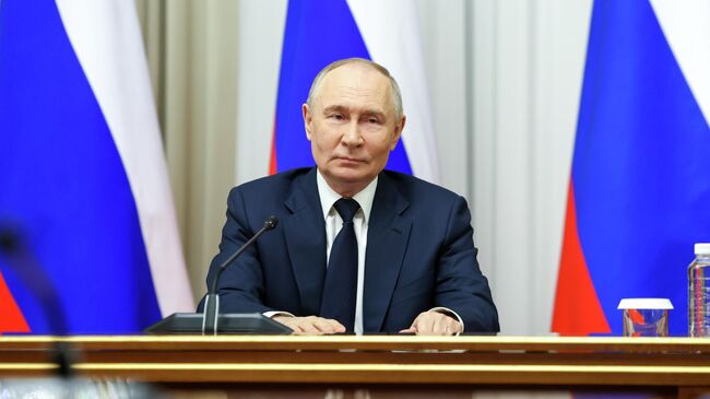 Путин назвал медицинскую помощь бойцам СВО чрезвычайно важной сферой