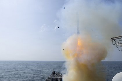 Американские военные сообщили о поражении пяти иранских нефтяных танкеров