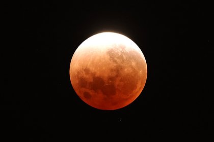 Ученые оценили темп рождения Луны
