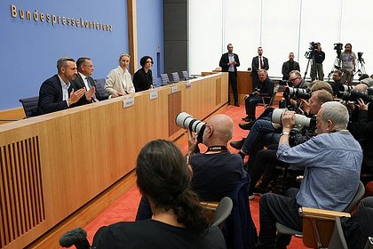 Журналист заявил о столкнувшейся с одним жестким испытанием Германией