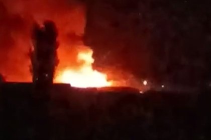 Появились кадры мощного взрыва на складе боеприпасов в Азербайджане