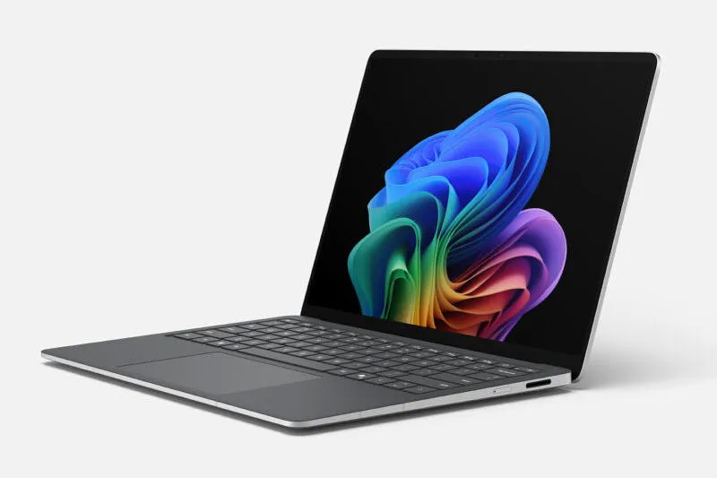 Недавнее обновление для Windows 11 сломало курсор и обои рабочего стола