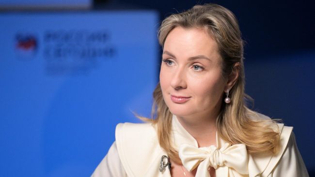 Львова-Белова рассказала об угрозах для детей в интернете
