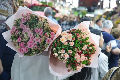 В России подорожали цветы