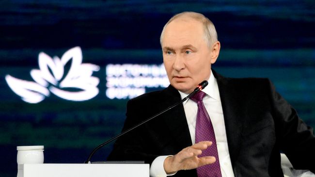 Путин призвал обеспечить спрос на продукцию инвесторов в ДФО и Арктике