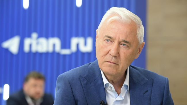 Российский фондовый рынок проходит перестройку, рассказал Аксаков