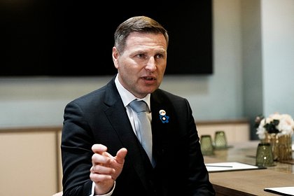 Министр обороны Эстонии ушел в отставку из-за скандала со снарядами для Украины