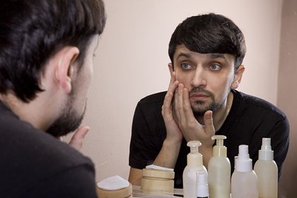 Названы признаки «ферритинового лица»